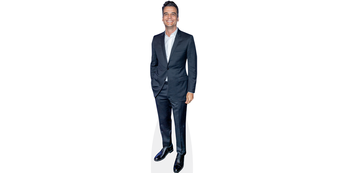 Wagner Moura (Blue Suit)