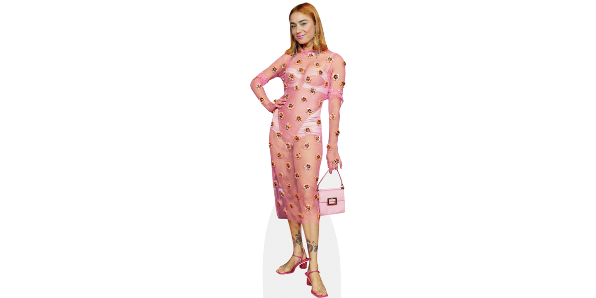 Miranda Makaroff (Pink Outfit)